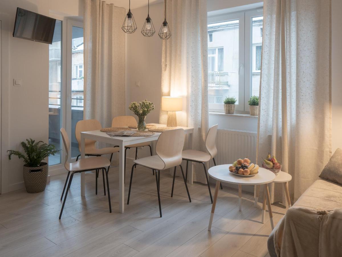 Apartament Clever 1 Kamienica Grochow Warschau Buitenkant foto